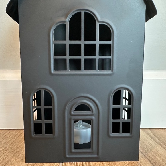 11" Lit Metal Black Halloween House - Hyde & EEK! - Picture 10 of 12